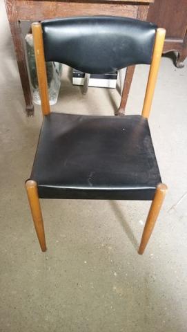 chaise de bureau scandinave skaï noir
