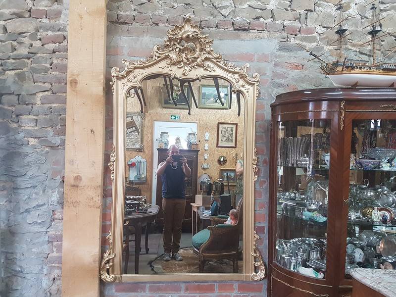 grand miroir trumeau de style louis XV à coquille