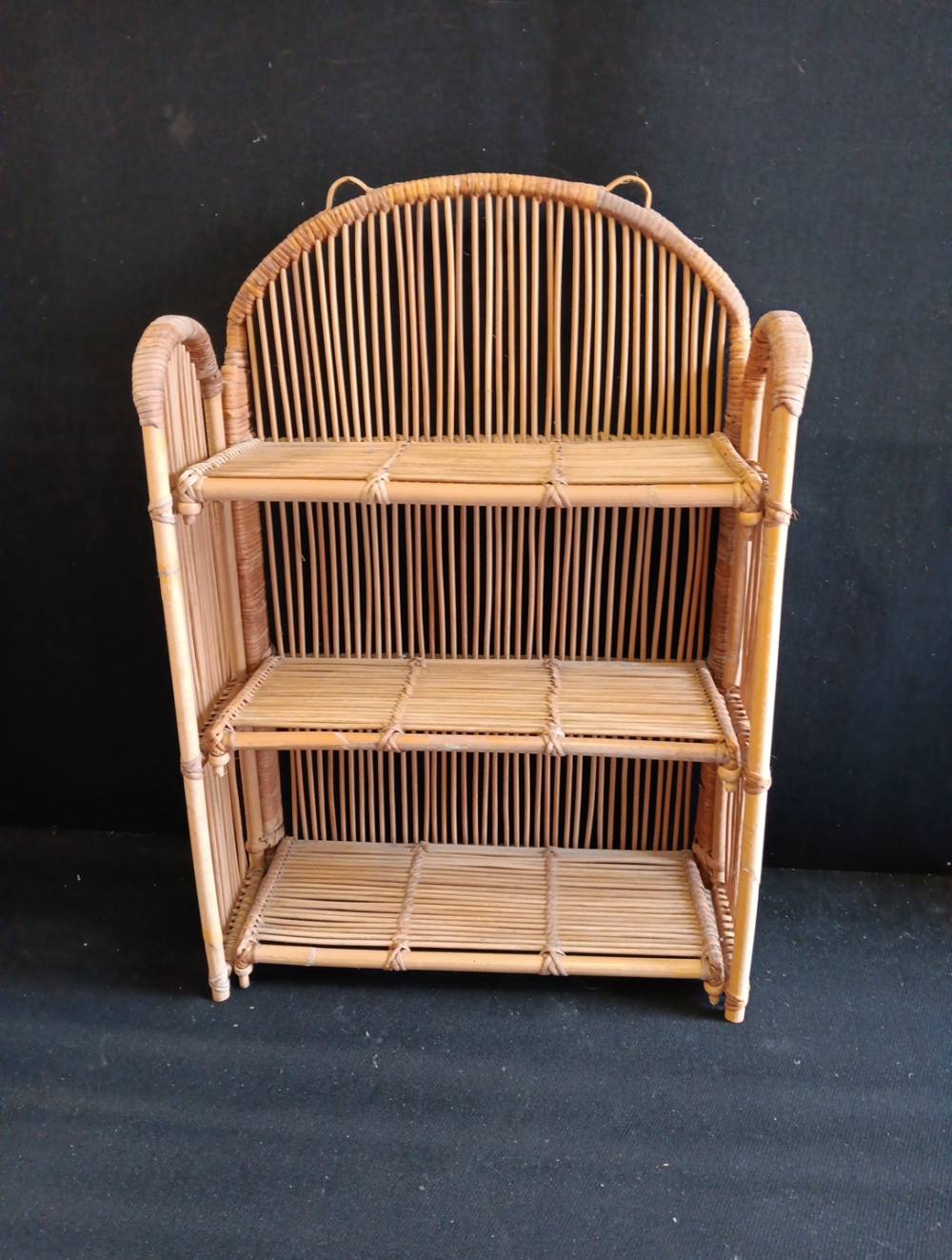 étagère en rotin pliable